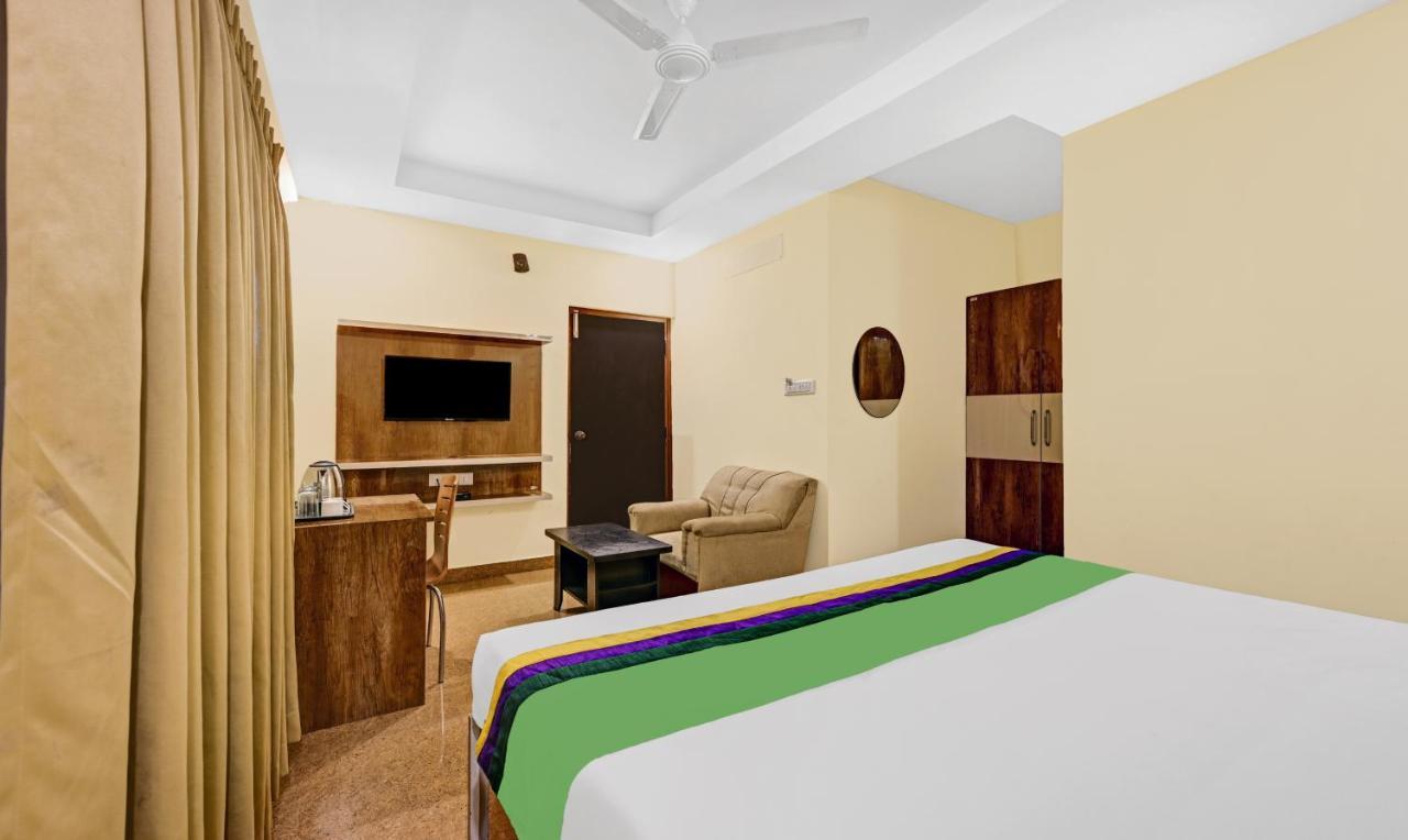 Collection O Royal Suites Bangalore Exterior foto